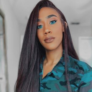 Meet your Posher, Tiaa